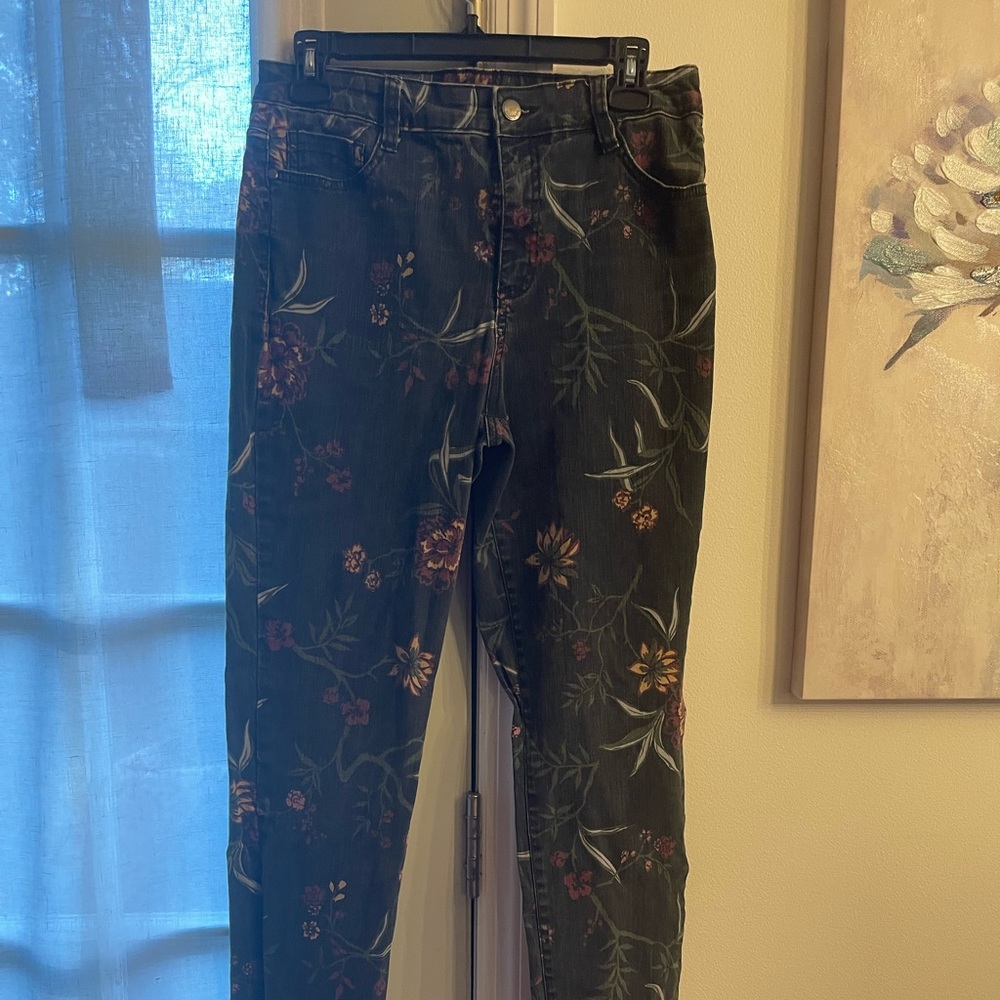Floral print jeans with stretch